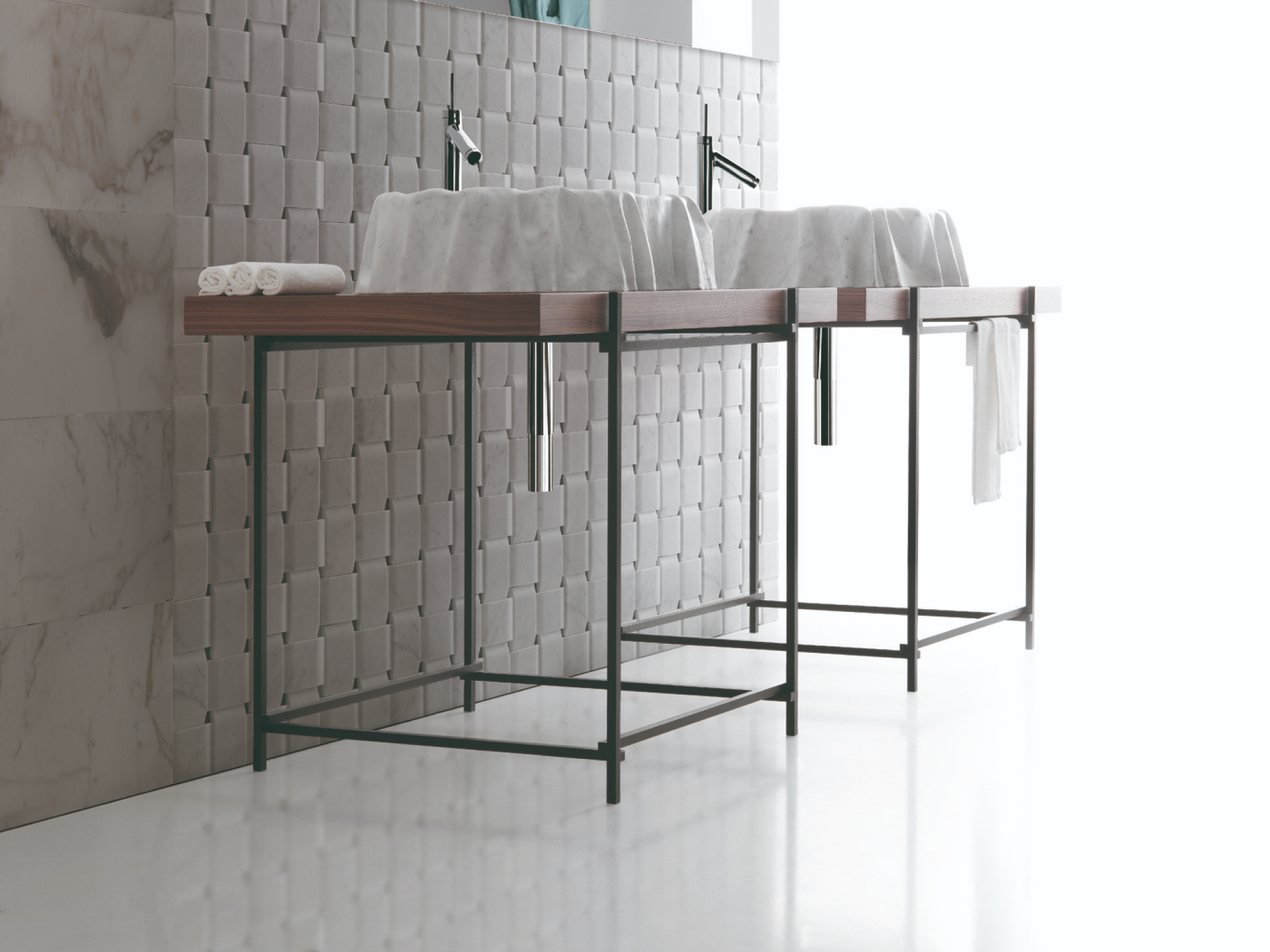 Hashi Easel - Image 5
